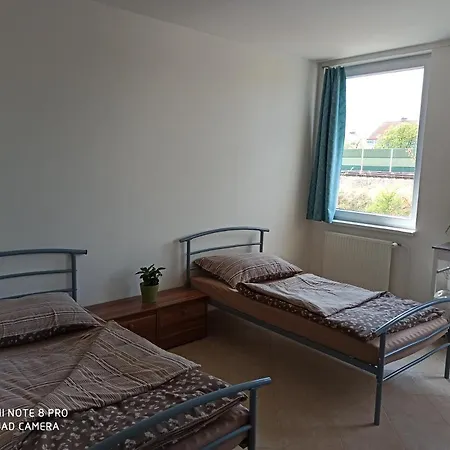 Ubytovaci Zarizeni Karolina Hostal *