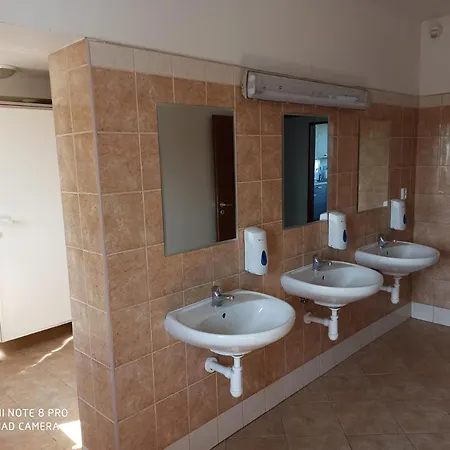 Hostel Ubytovaci Zarizeni Karolina Ceske Budejovice